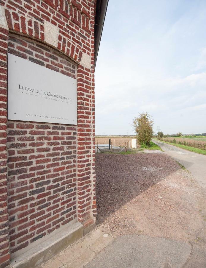 Le Pave De La Croix Blanche Hotell Exteriör bild
